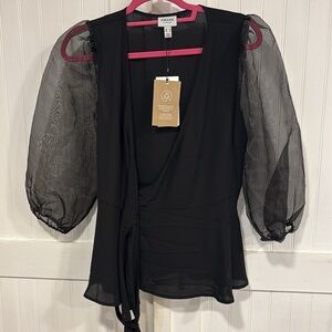 Aware by Vero Modo Vmmaria 3/4 wrap-black blouse W/sheer sleeves size M
